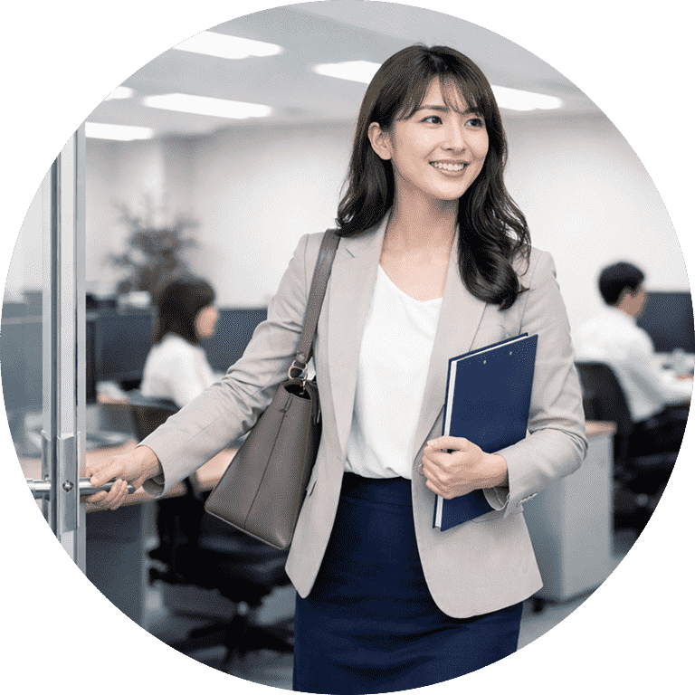 オフィスから退室する女性のイメージ